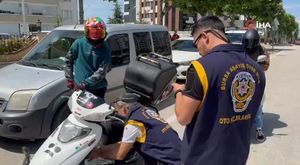  Bursa'da iki sürücünün dikkatsizliği kazayla sonuçlandı