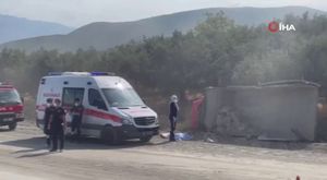Kırklareli'nde Bursa plakalı yolcu otobüsü devrildi! Ölü ve yaralılar var