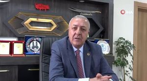 İZMİR'DE BÖREK TEZGAHINDA FARE SKANDALI: İŞLETME MÜHÜRLENDİ