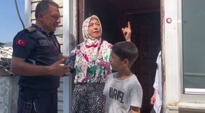 Bursa'da gençler birbirine girdi