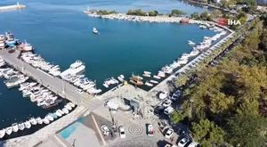 Bursa'nın İnegöl ilçesinde iki kişinin yaralandığı kaza kamerada