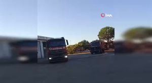 Genç kadın kendini kurtaran polise kafa attı