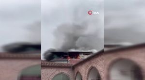 Bursa'da öğrencilerden anneleri ağlatan Anneler Günü sürprizi
