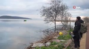 Sokağı boks ringine çevirdiler: Tekme ve sopalar havada uçuştu