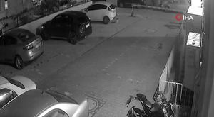 Tır ile servis minibüsünün çarpışma anı cep telefonu kamerasına yansıdı