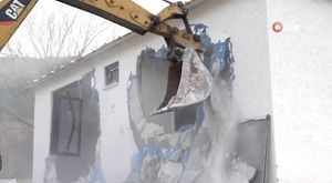 Kınalı kuzular için asker eğlencesi