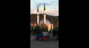 Kiğı Karakoçan Tur (spr:HasGezerGiyim) 
