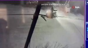 Market çalışanı kız, palet hırsızlarına böyle karşı koydu