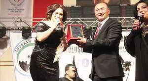 Aşık Şenlik