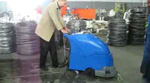 Sokak süpürme makinası Cleanvac ST750